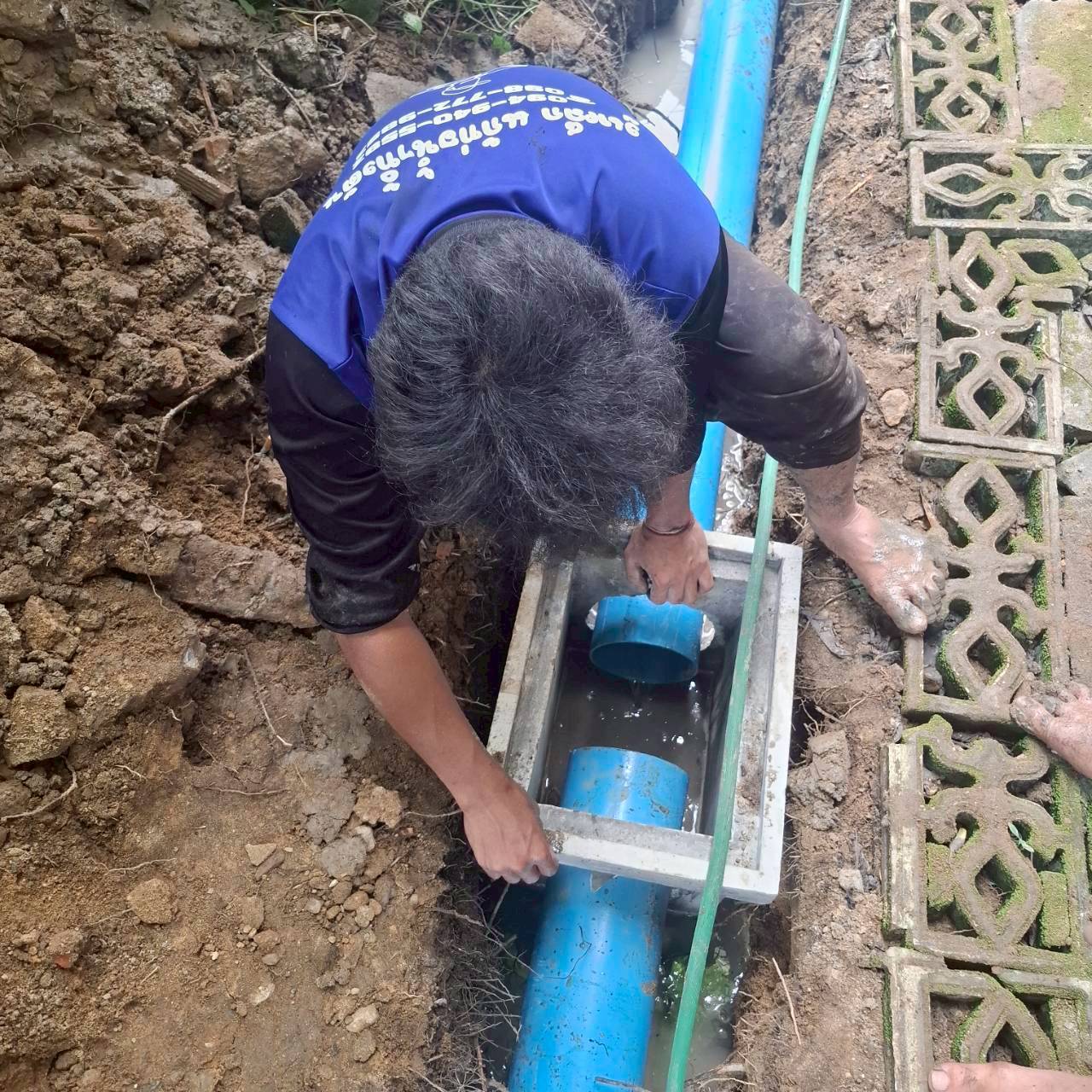 แก้ไขจบทุกปัญหาท่อนํ้าทิ้งอุดตัน แก้ไขตรงจุดไม่มีสารเคมี ไม่เสียเวลาทุบรื้ออีกต่อไป ราคาสบายกระเป๋า แก้ไขรวดเร็ว หากแก้ไขไม่ได้ ไม่มีค่าใช้จ่าย  แก้หายทางเราพร้อมรับประกันงานหลังทำ 45 วัน บริการ 24 ชั่วโมง