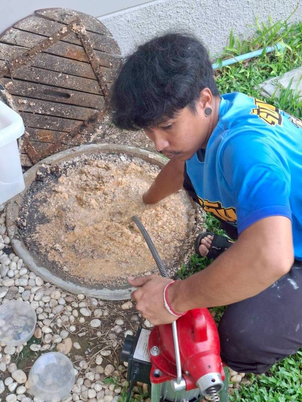 35 - https://thotan-rs.com | แก้ไขจบทุกปัญหาท่อนํ้าทิ้งอุดตัน แก้ไขตรงจุดไม่มีสารเคมี ไม่เสียเวลาทุบรื้ออีกต่อไป ราคาสบายกระเป๋า แก้ไขรวดเร็ว หากแก้ไขไม่ได้ ไม่มีค่าใช้จ่าย  แก้หายทางเราพร้อมรับประกันงานหลังทำ 45 วัน บริการ 24 ชั่วโมง