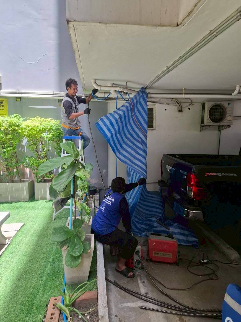 48 - https://thotan-rs.com | แก้ไขจบทุกปัญหาท่อนํ้าทิ้งอุดตัน แก้ไขตรงจุดไม่มีสารเคมี ไม่เสียเวลาทุบรื้ออีกต่อไป ราคาสบายกระเป๋า แก้ไขรวดเร็ว หากแก้ไขไม่ได้ ไม่มีค่าใช้จ่าย  แก้หายทางเราพร้อมรับประกันงานหลังทำ 45 วัน บริการ 24 ชั่วโมง